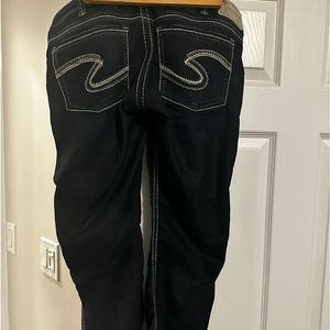 Silver Frances Capri 33